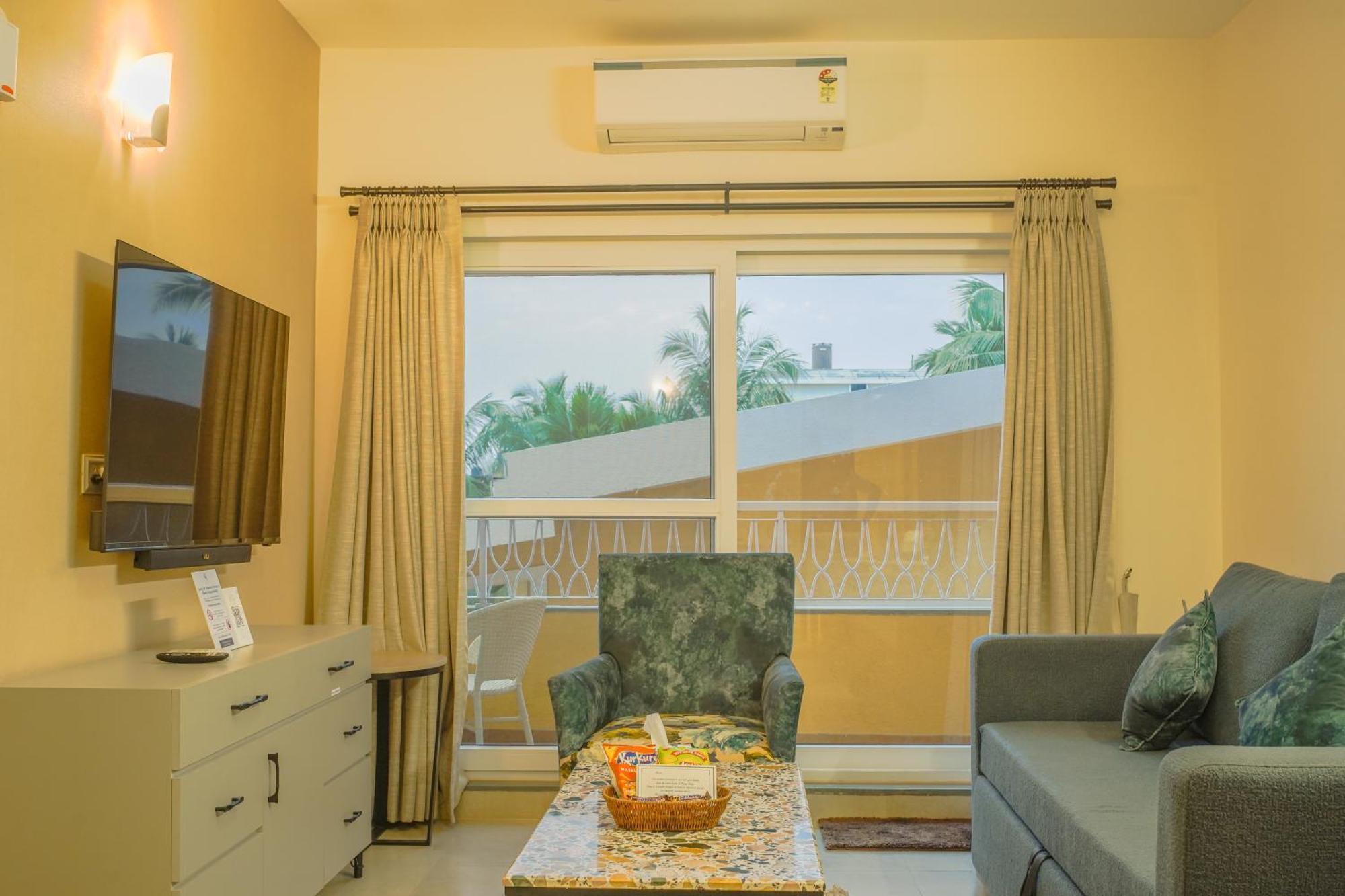 Alaya Stays 1 Bhk With Balcony & Pool - Veera Marina Candolim Exterior foto